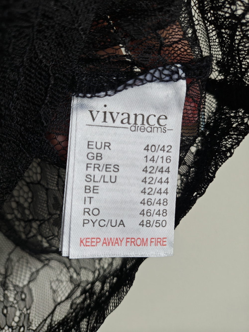 Black Lace Short-Sleeve Pajama Set with Lounge Pants - Picture 5 of 12